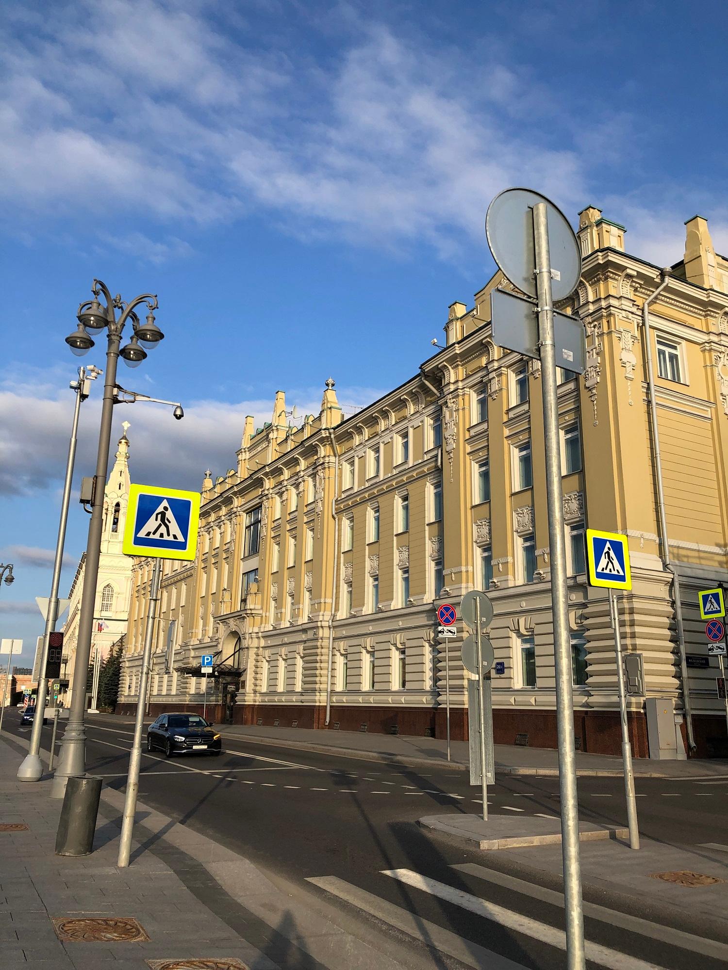 Ансамбль домов дешевых квартир имени братьев Бахрушиных