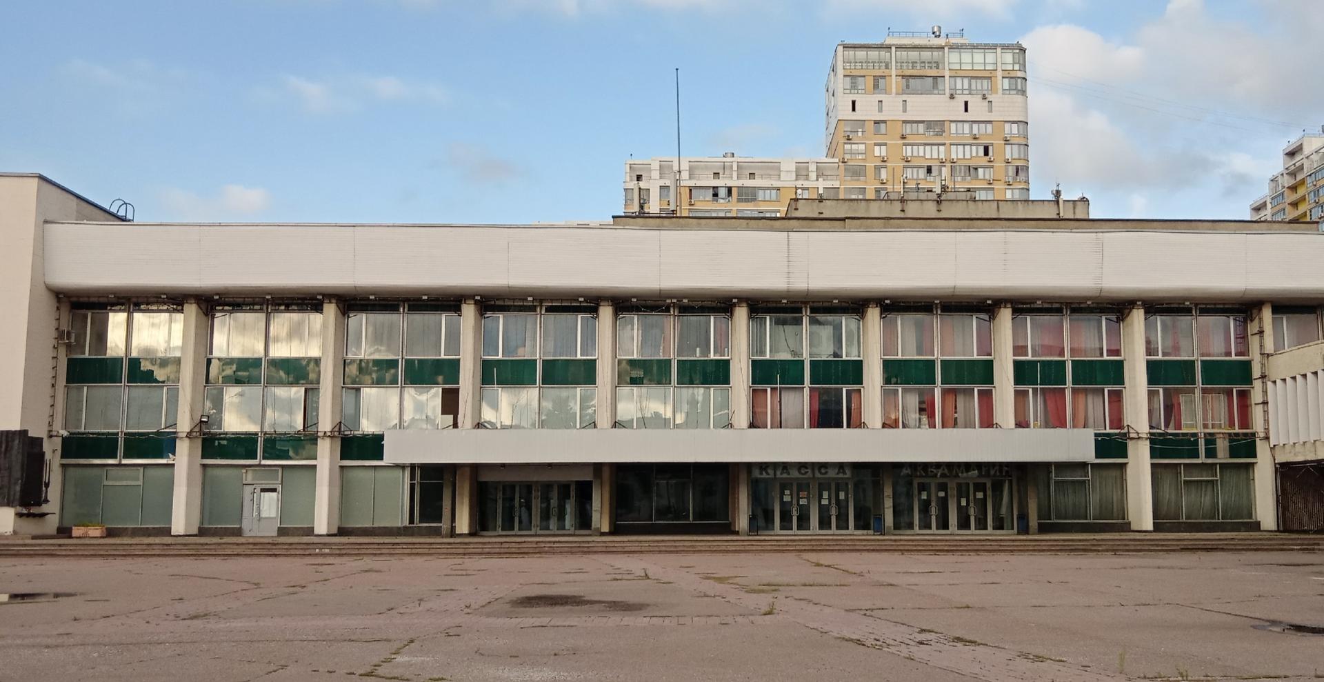 Театральный центр на Дубровке (Театр на Мельникова, с 2023 года)