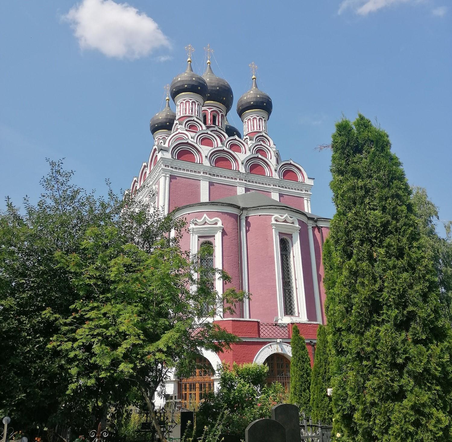 Храм в честь Тихвинской иконы Божией Матери в Алексеевском
