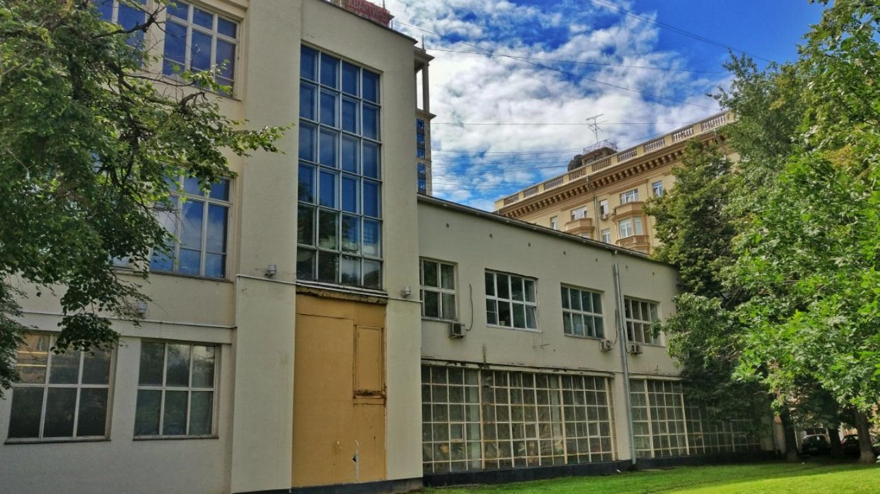 Фабрика-кухня, 1926-1928 гг., архитектор А.И. Мешков