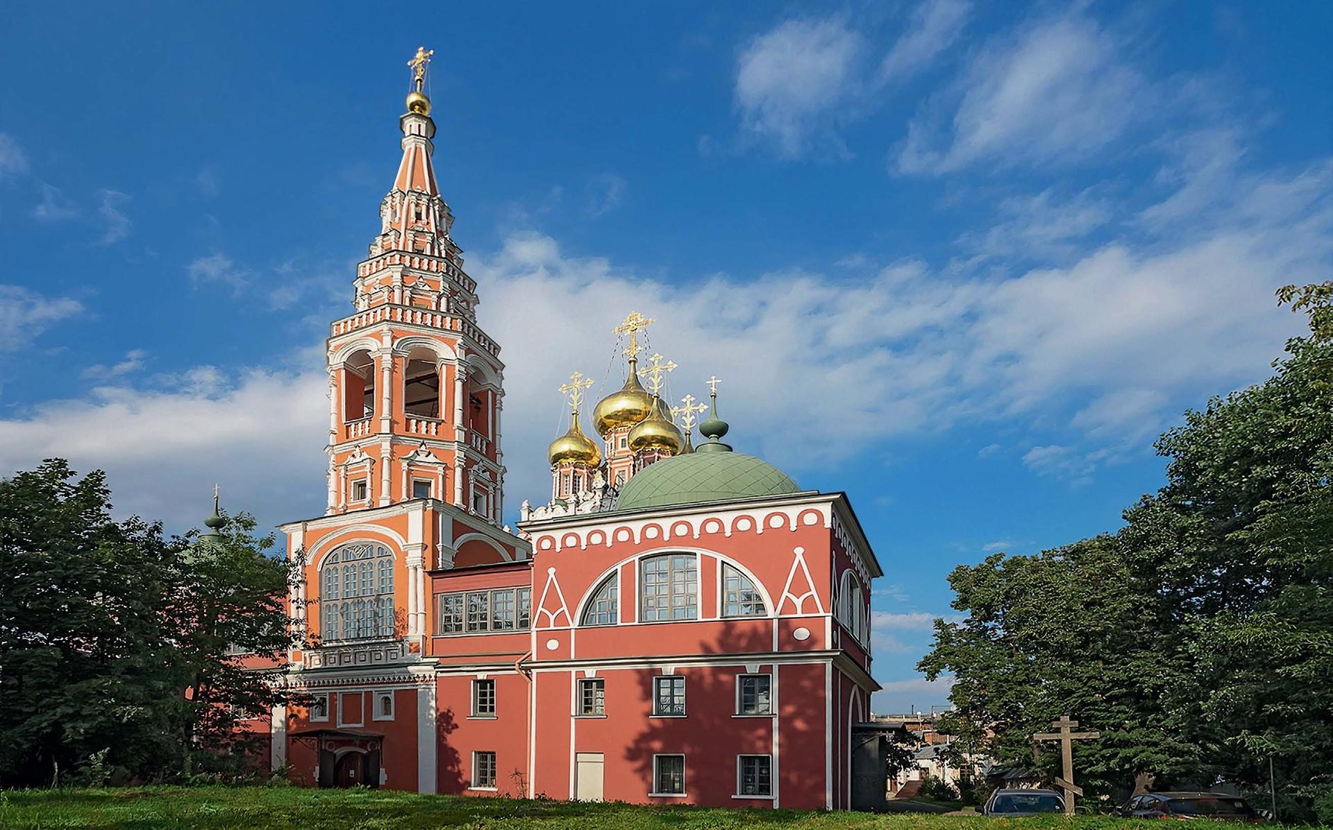 Церковь Воскресения Христова в Кадашах