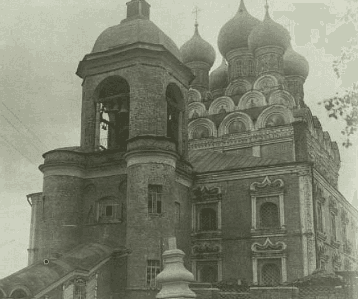 Алексеевский: Храм Тихвинской Божией Матери-Дом Наркотяжпрома-Приют им. Бахрушиных-Пятницкое кладбище