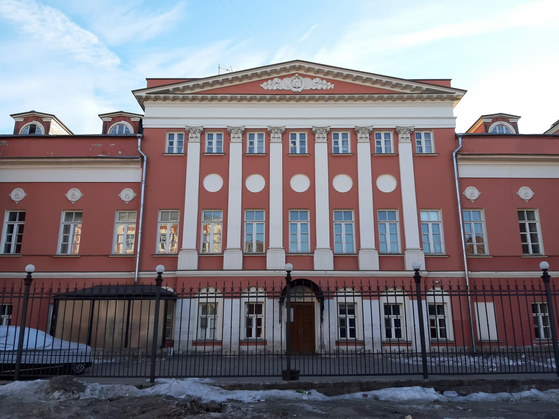 1/1 4th Syromyatnicheskiy lane