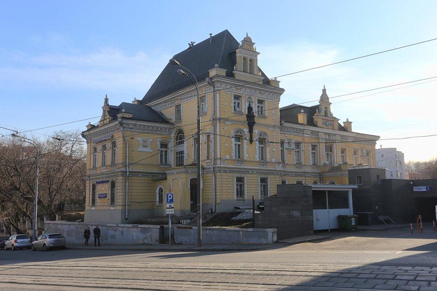 Городская усадьба Долгоруких - Р.Б. Шен