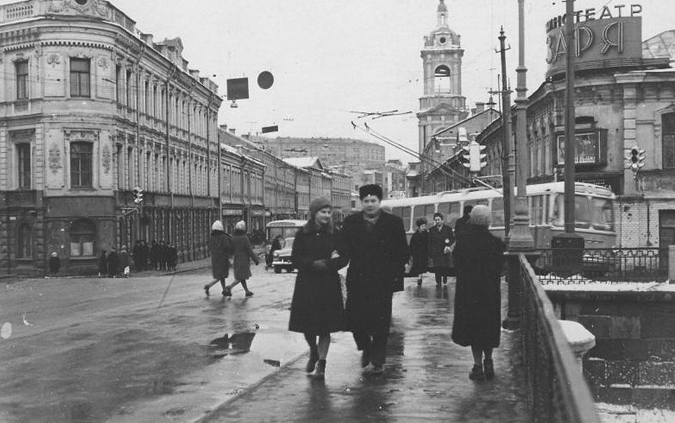 Кинотеатр «Заря»