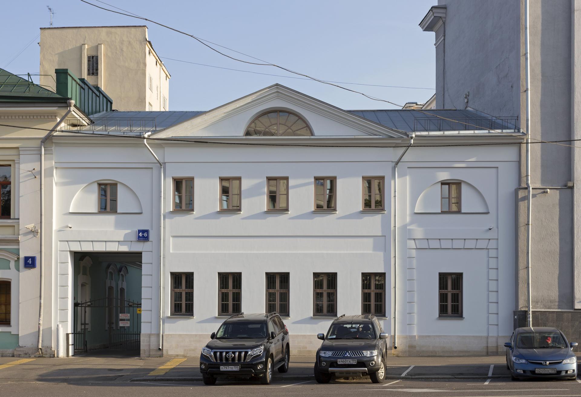 Городская усадьба князей Куракиных. Флигель.