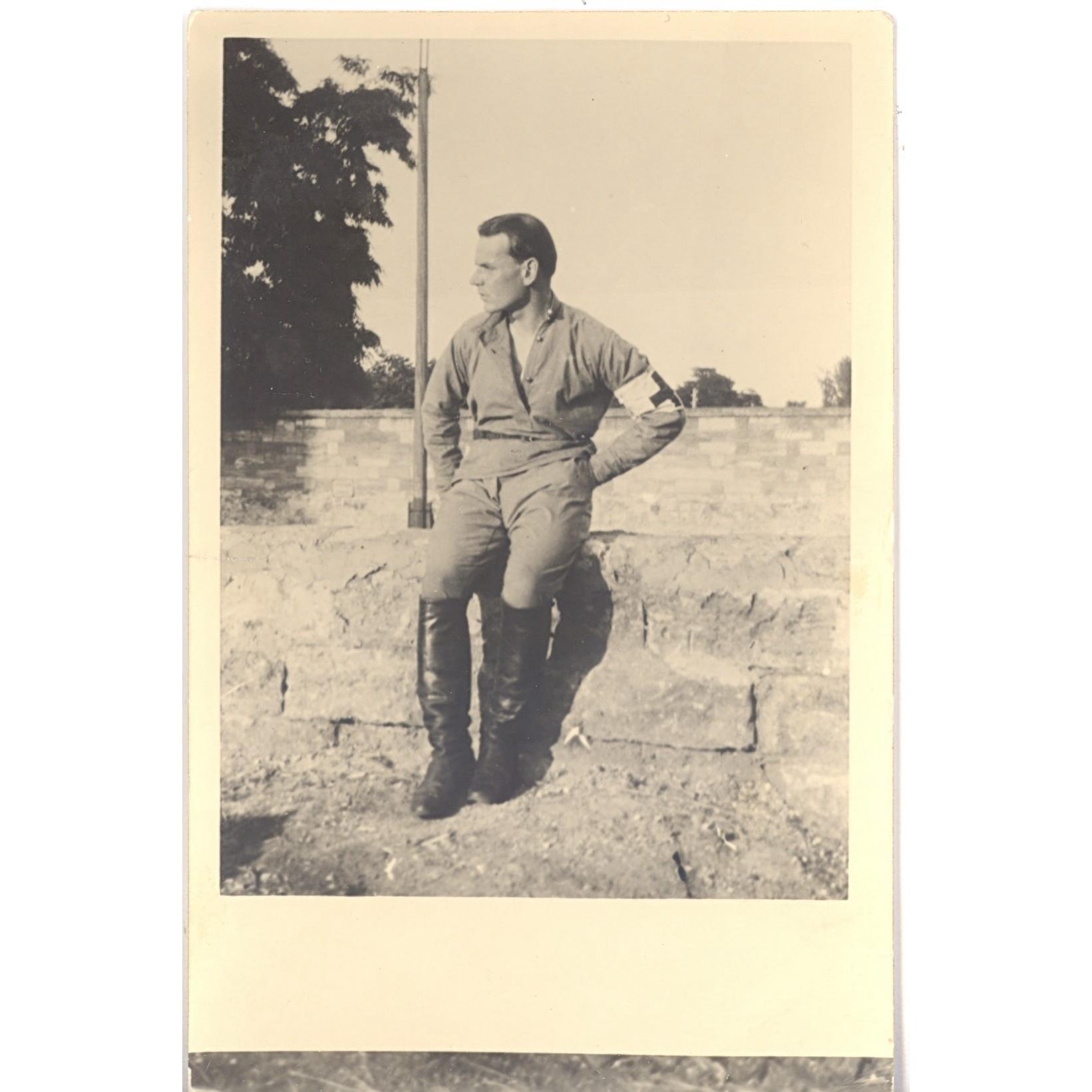 Константин Паустовский-санитар, 1915 год.