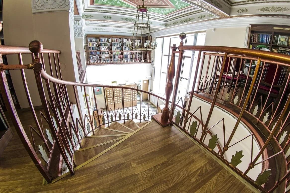 Экскурсия в Библиотеку Добролюбова 