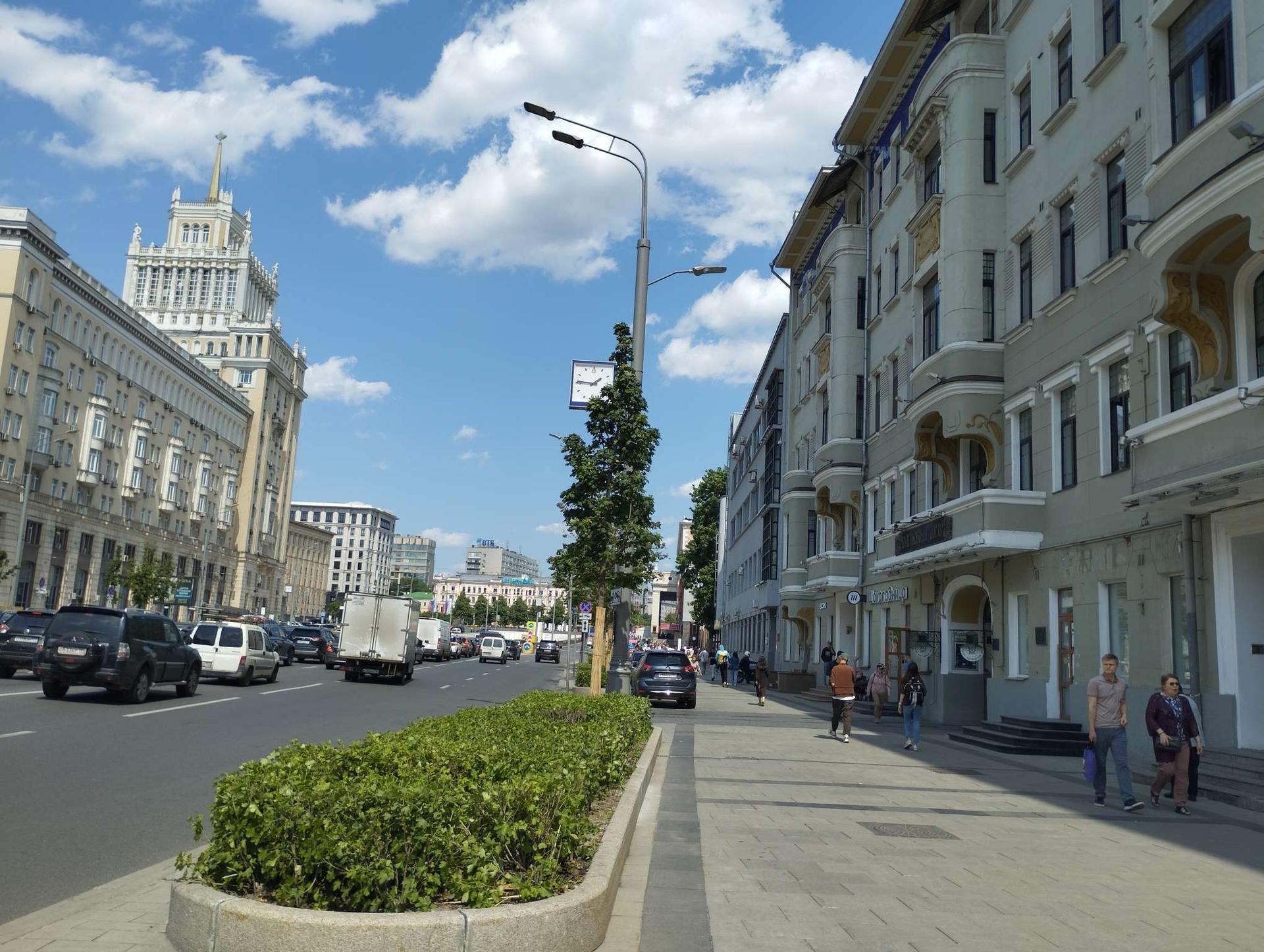 Большая Садовая улица