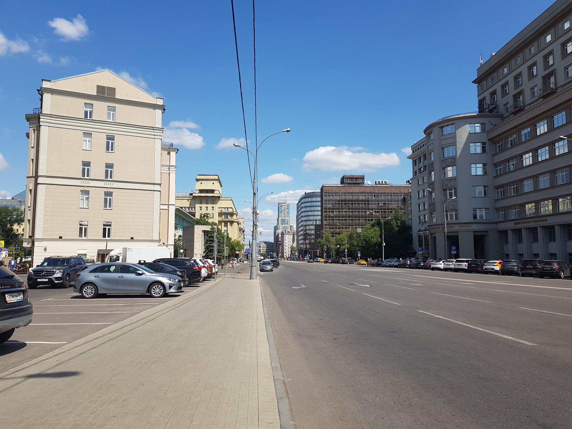 Проспект Академика Сахарова