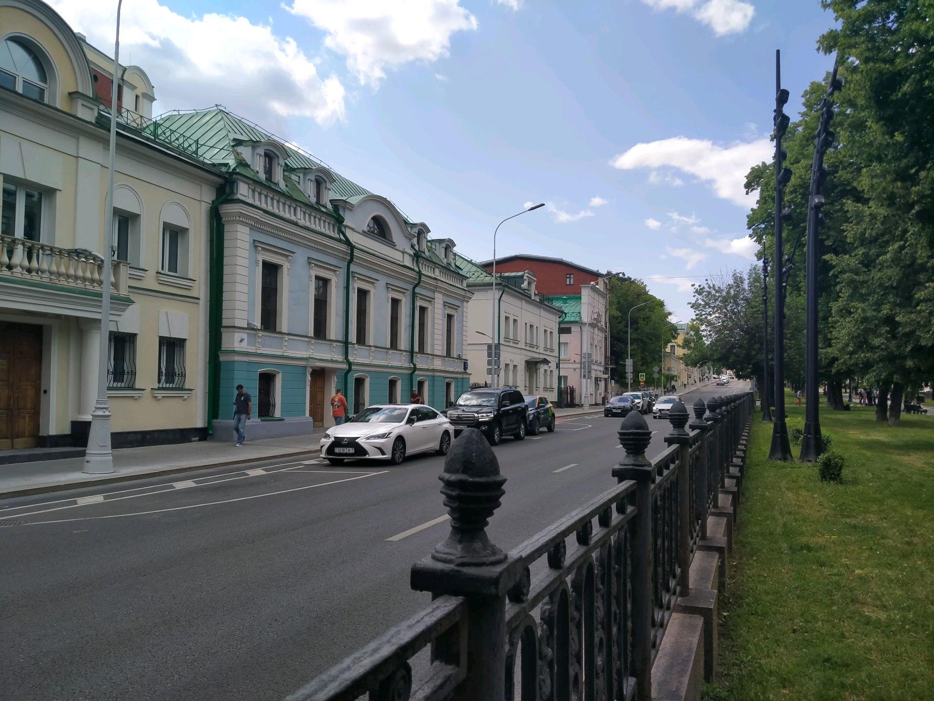 Петровский бульвар