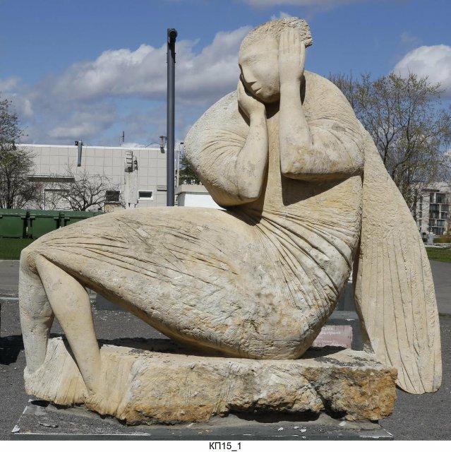 Скульптура "Ангел-хранитель московский". 1997 г. Красношлыков Г.И.