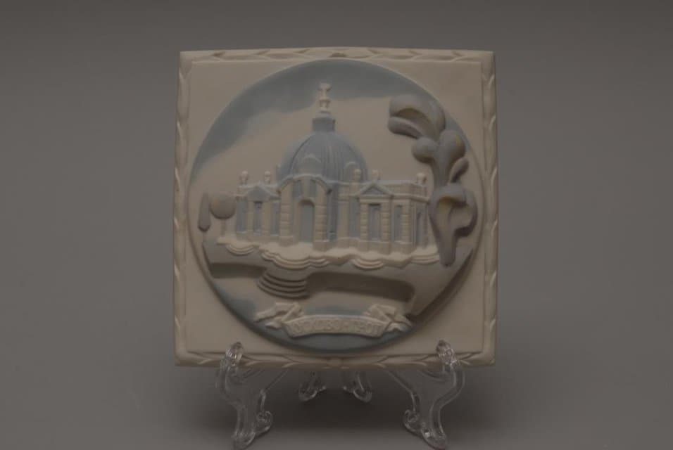 Плакетка «Грот» / «Кусково – Грот». 1983. Глебова Л.В.