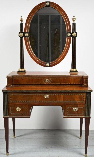 Стол туалетный с зеркалом "псише" первая четверть XIX века