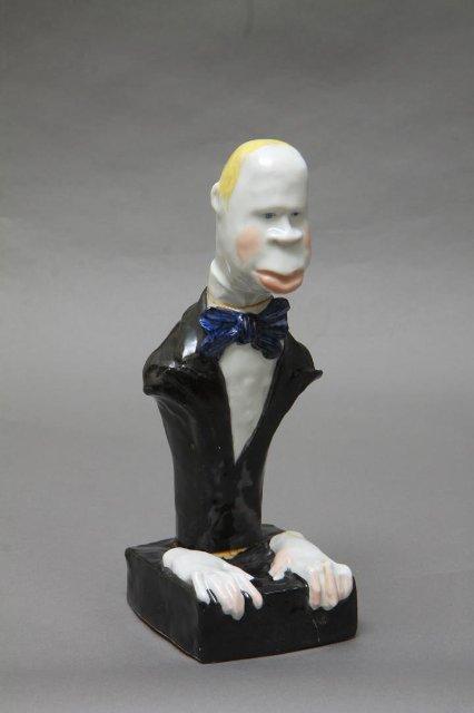 Бюст Прокофьева. Дружеский шарж. 1935. Кукрыниксы (М.В. Куприянов, П.Н. Крылов, Н.А. Соколов), Фрезе В.П.