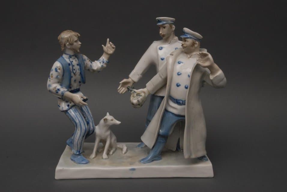 Скульптурная композиция «Хамелеон». 1980. Гатилова Е.И.