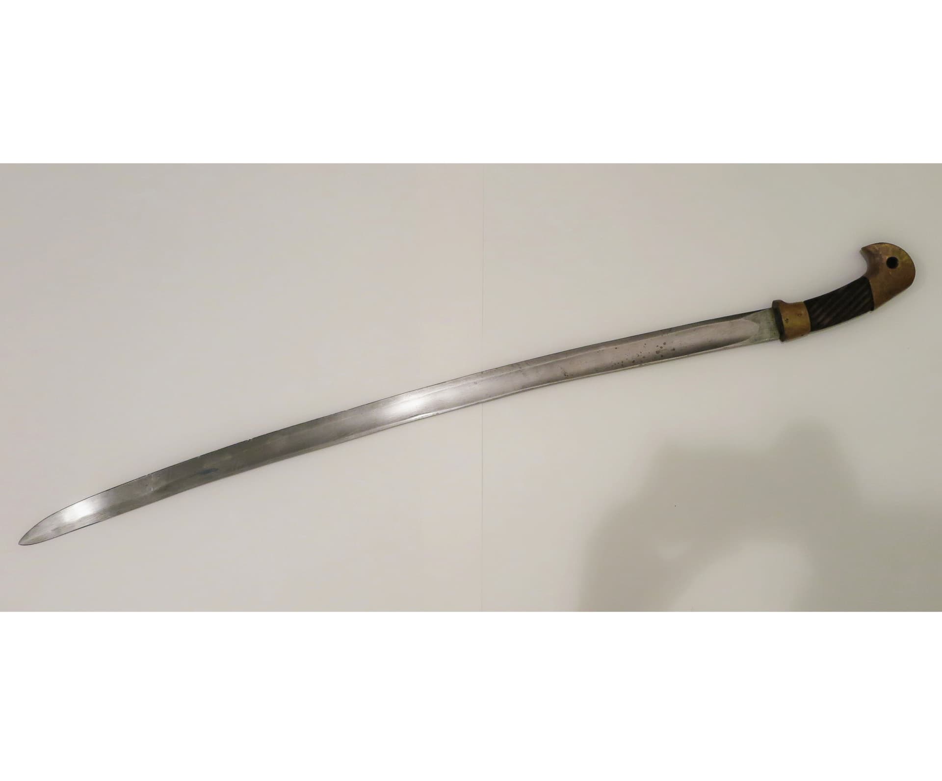 Зал № 3. Кавалерийская шашка с ножнами для командного состава обр. 1927 г.