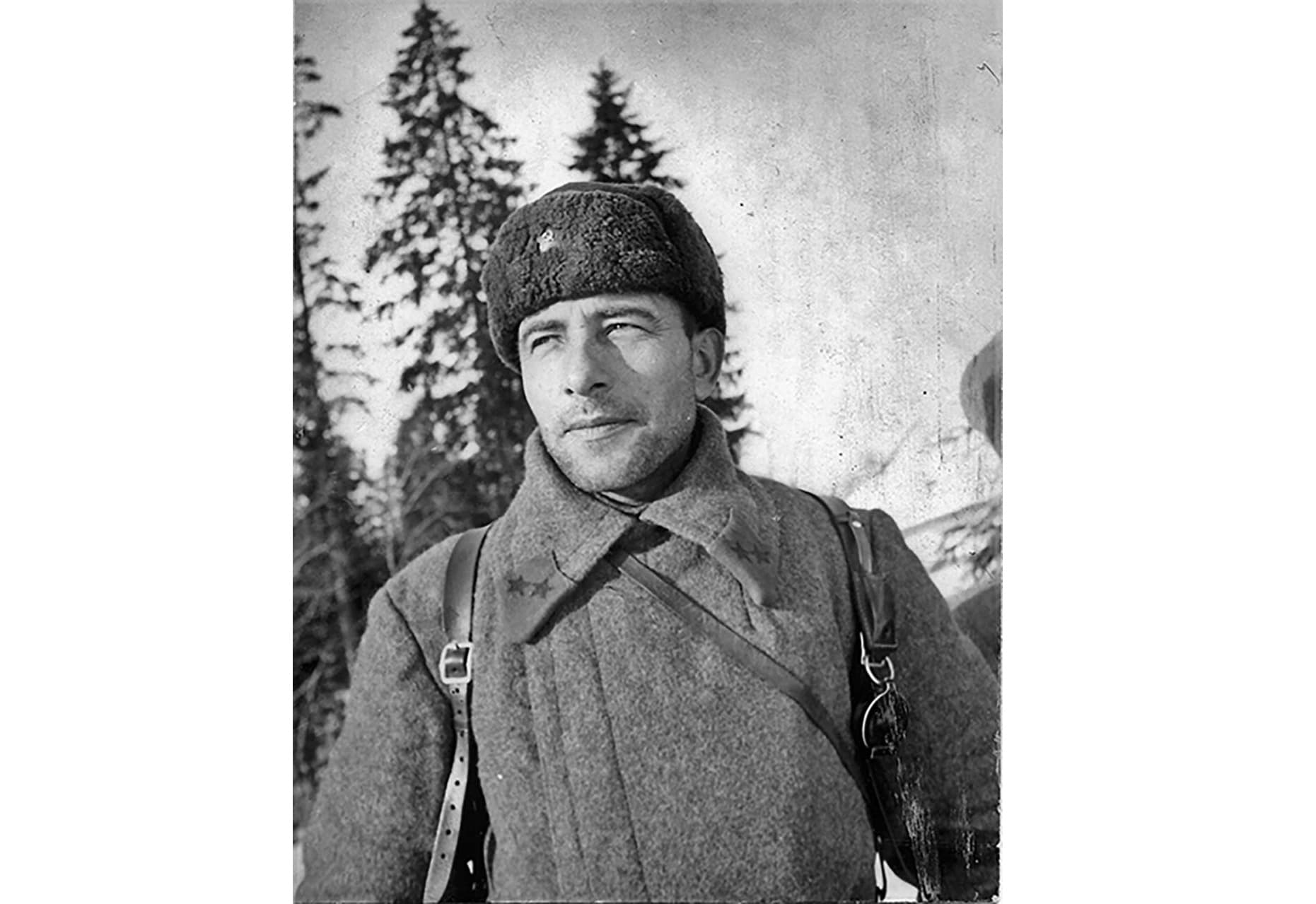 Зал № 4. Командир 1-й гв. тбр М. Е. Катуков