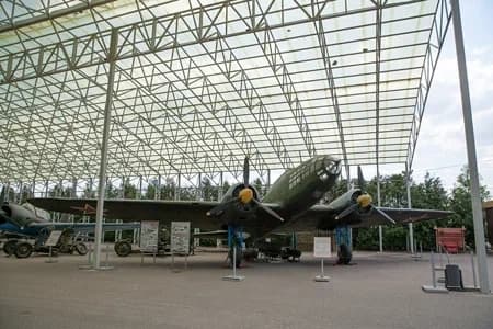 Самолет Ил-4