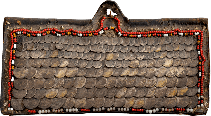 Нагрудное украшение из серебряных монет трех веков (XVII–XIX века)