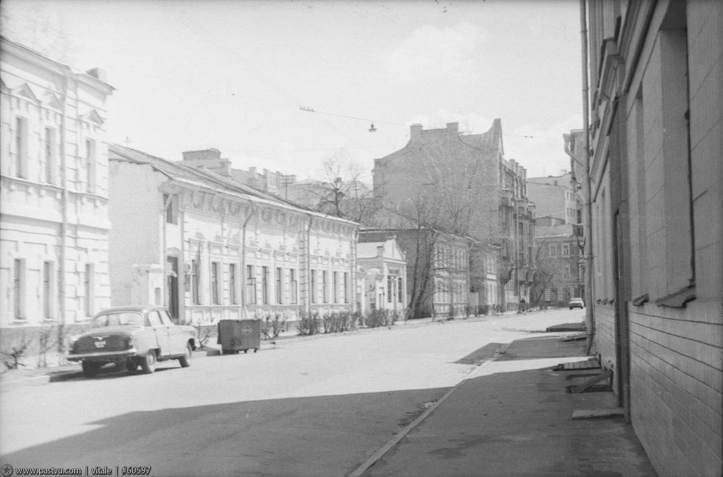 Улица Малая Ордынка