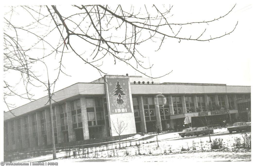Театральный центр на Дубровке