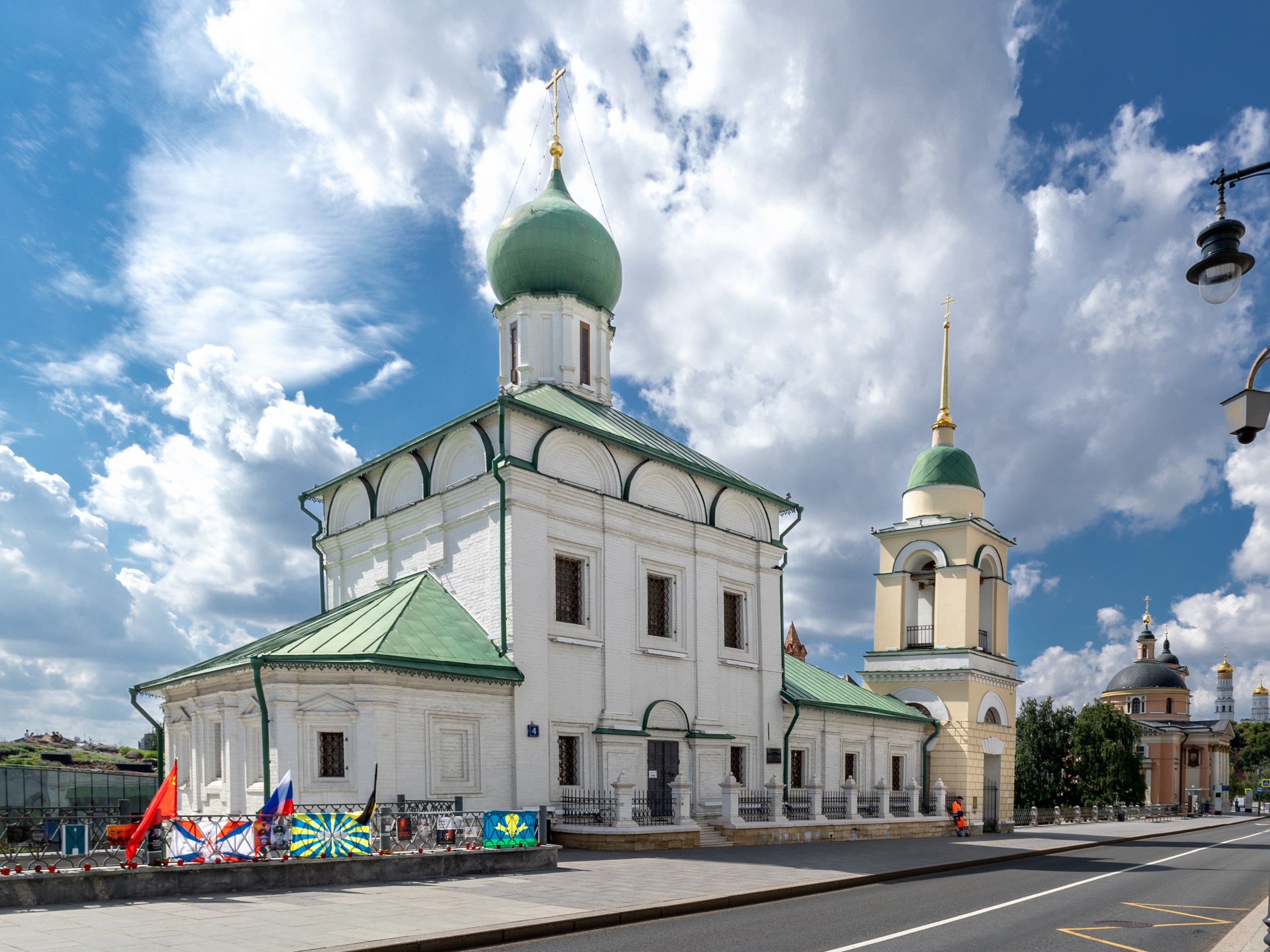 Церковь Максима Блаженного на Варварке