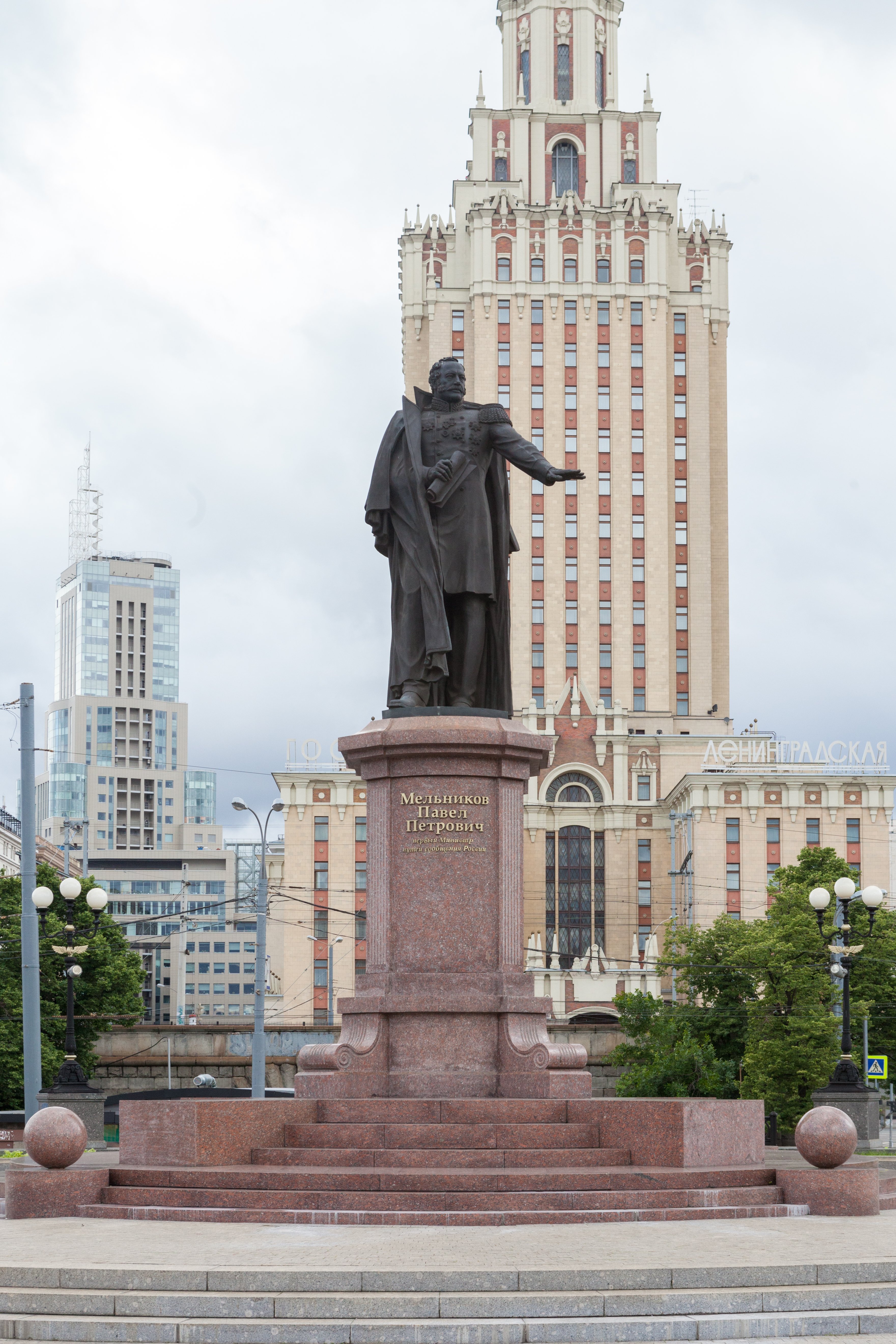 Памятник П.П. Мельникову
