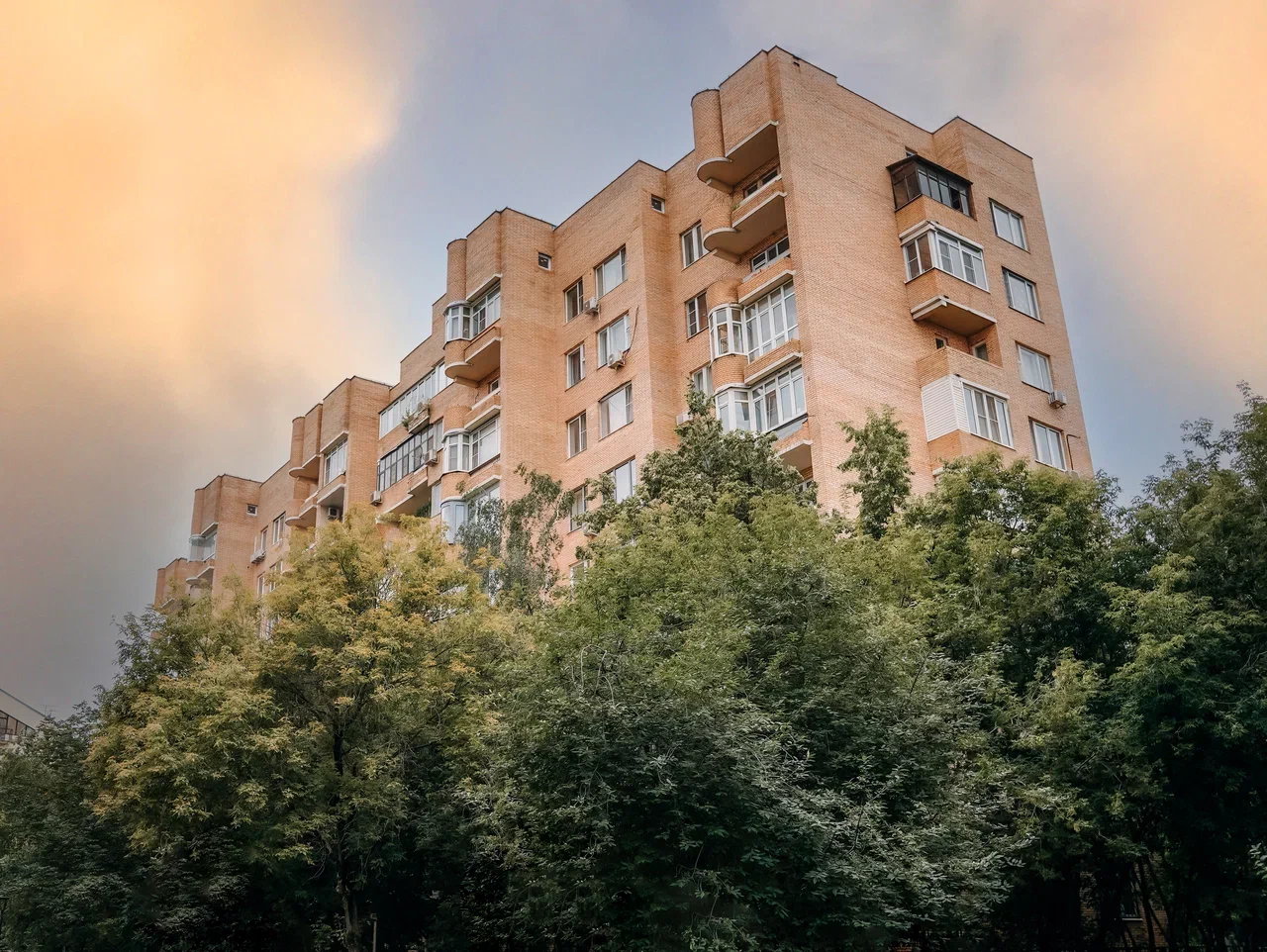 Большой Харитоньевский переулок, дом 5: от купеческой Москвы до жилья высшей номенклатуры