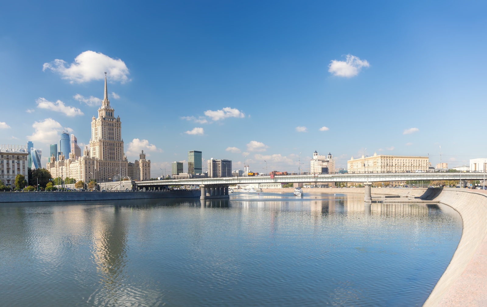 Новоарбатский мост