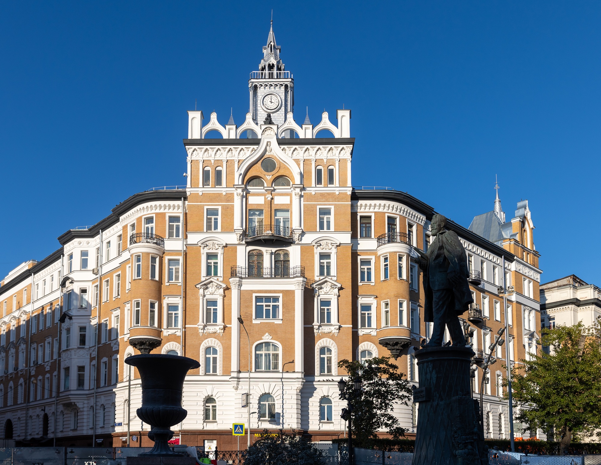 Дом страхового общества «Россия»