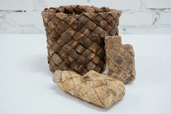 Берестяная солонка