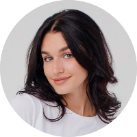 Лиза Лукашева