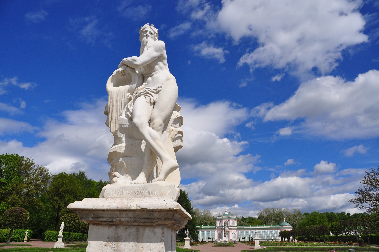 Скульптура регулярного парка усадьбы Кусково
